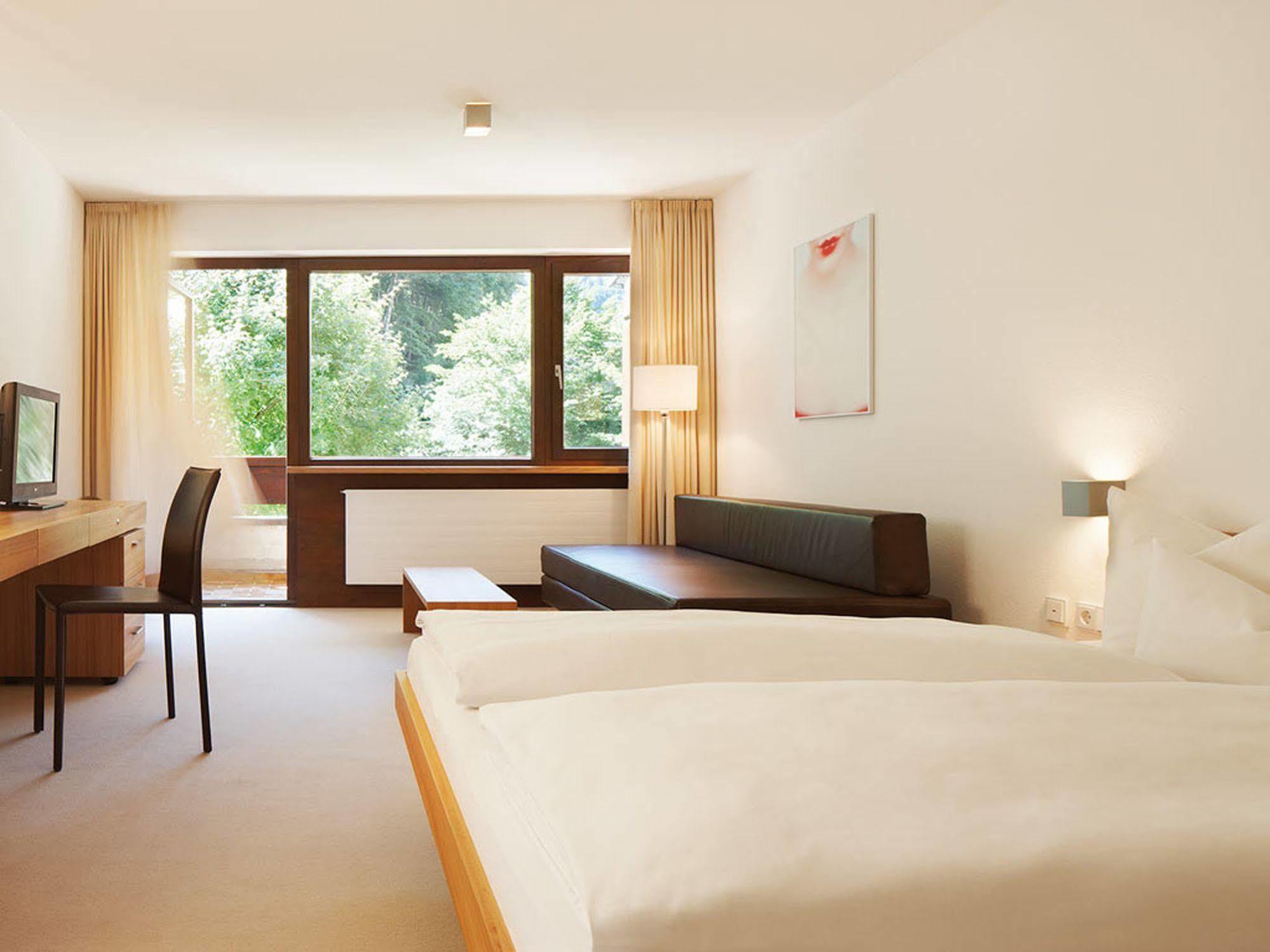 Hotel Krone In Au Au (Vorarlberg) Bagian luar foto