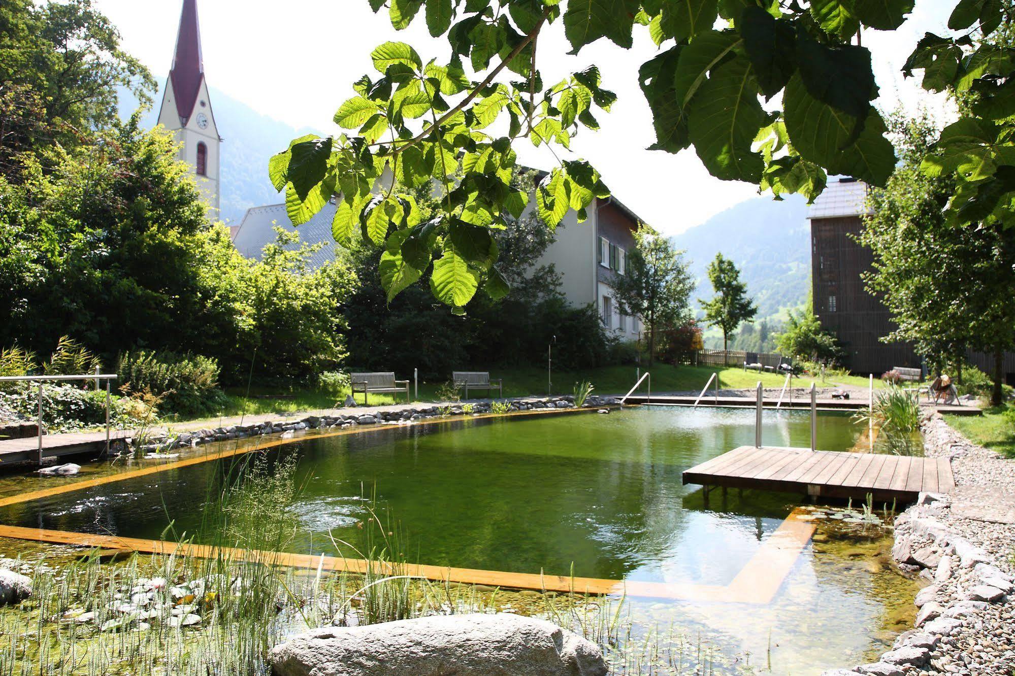 Hotel Krone In Au Au (Vorarlberg) Bagian luar foto