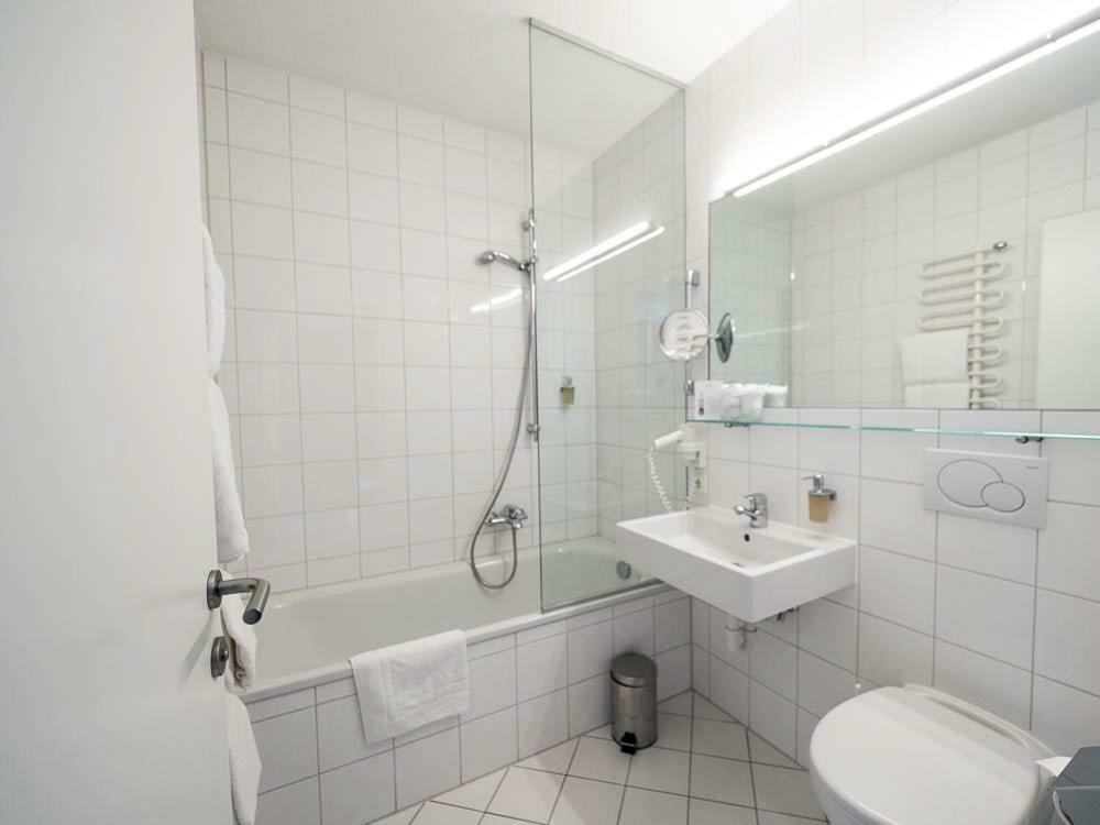 Hotel Krone In Au Au (Vorarlberg) Bagian luar foto